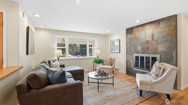 20810 NE 78th Street, Redmond, WA 98053