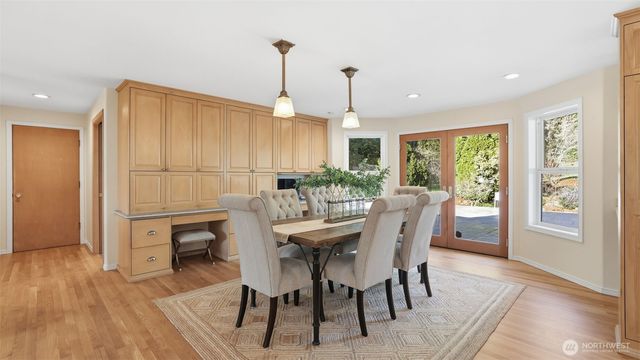 20810 NE 78th Street, Redmond, WA 98053