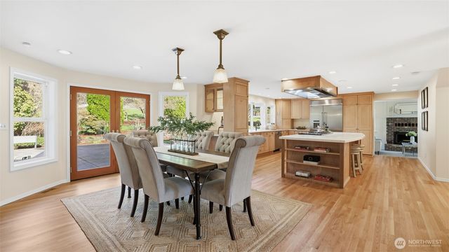 20810 NE 78th Street, Redmond, WA 98053