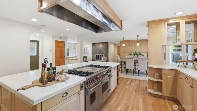 20810 NE 78th Street, Redmond, WA 98053