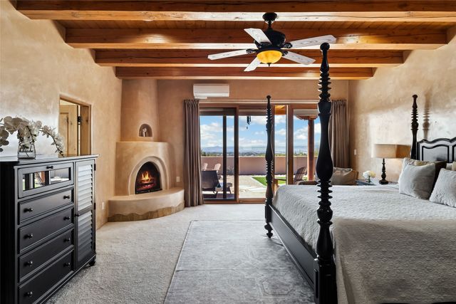 17 Sueno De Santa Fe, Santa Fe, NM 87505