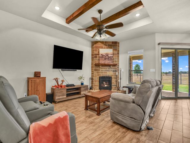 3601 Farm Land Court, Granbury, TX 76048
