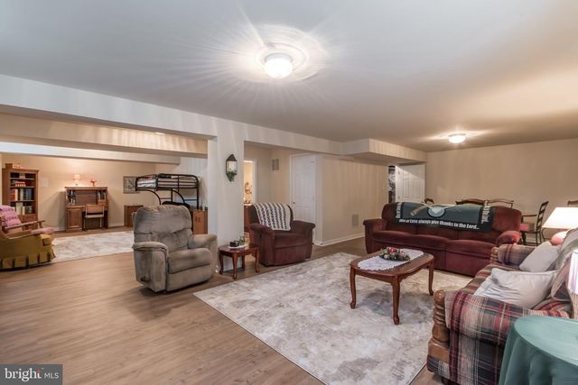 109 PIERCE ARROW WAY, Martinsburg, WV 25401