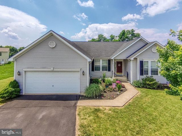 109 PIERCE ARROW WAY, Martinsburg, WV 25401