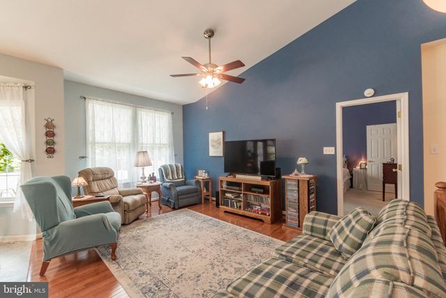 109 PIERCE ARROW WAY, Martinsburg, WV 25401