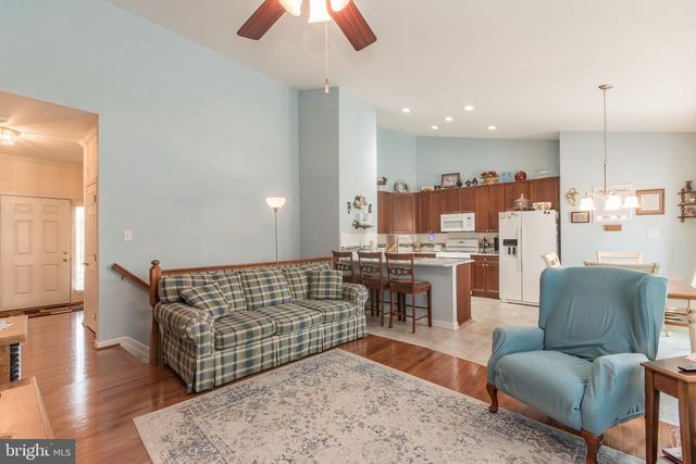 109 PIERCE ARROW WAY, Martinsburg, WV 25401
