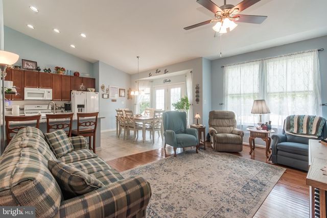 109 PIERCE ARROW WAY, Martinsburg, WV 25401
