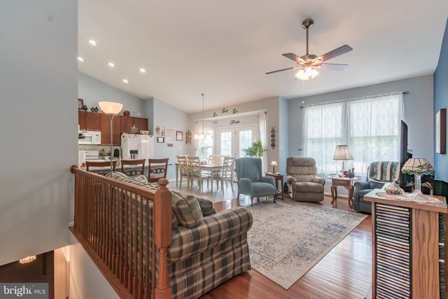 109 PIERCE ARROW WAY, Martinsburg, WV 25401