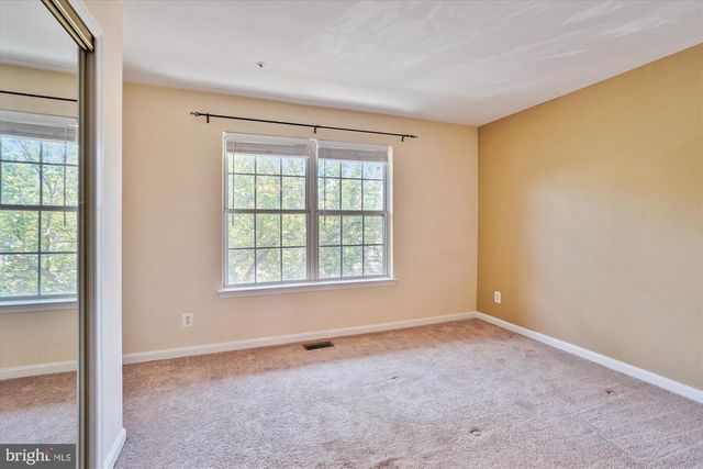 45478 WHISTLING TER, Sterling, VA 20166