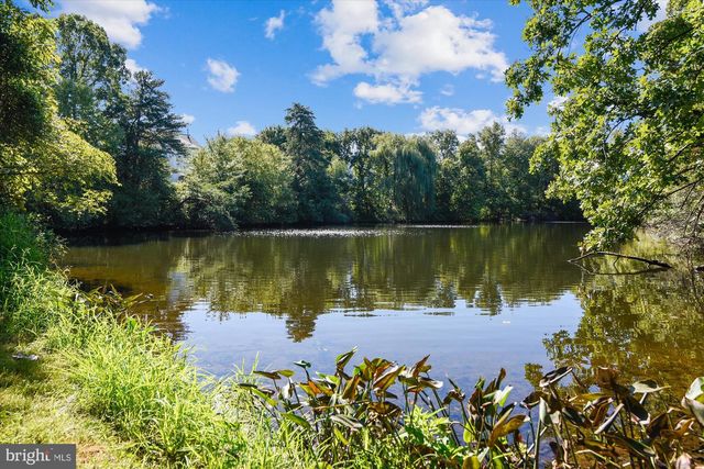 45478 WHISTLING TER, Sterling, VA 20166