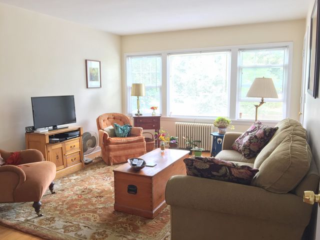 303 Ridge Avenue 1, Evanston, IL 60202