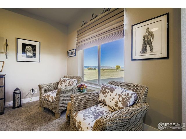 327 Duesenberg Ln, Fort Collins, CO 80524