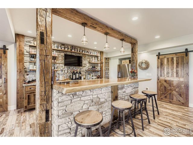 327 Duesenberg Ln, Fort Collins, CO 80524