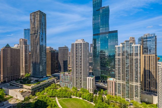 400 E Randolph Street 2518, Chicago, IL 60601