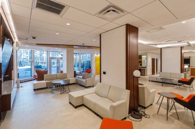 400 E Randolph Street 2518, Chicago, IL 60601