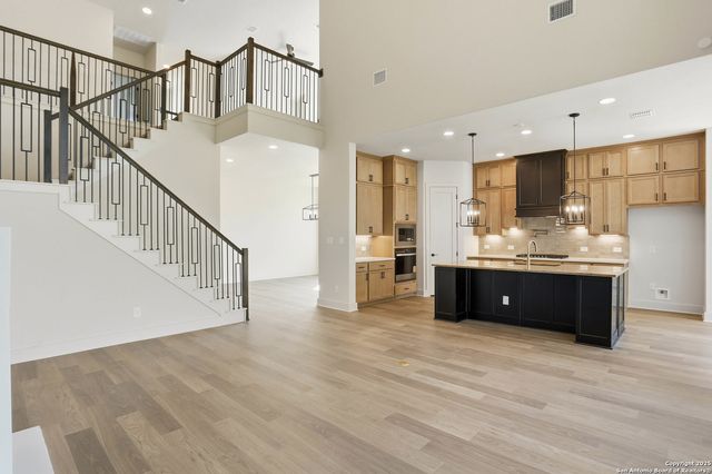 1630 Yardzen Lane, San Antonio, TX 78260