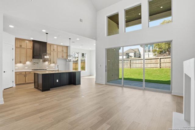 1630 Yardzen Lane, San Antonio, TX 78260