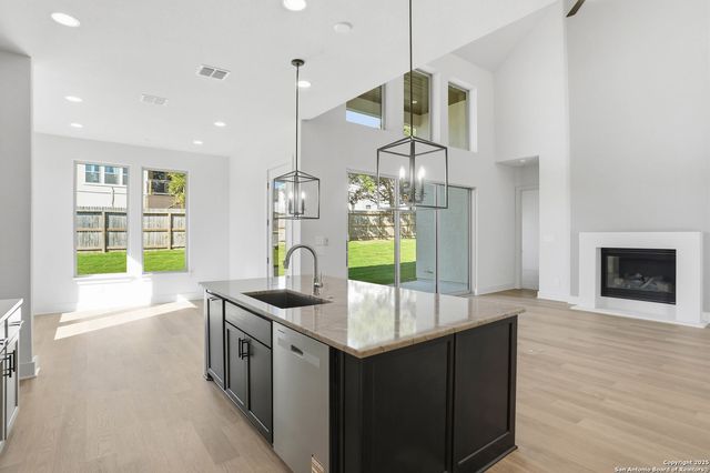 1630 Yardzen Lane, San Antonio, TX 78260