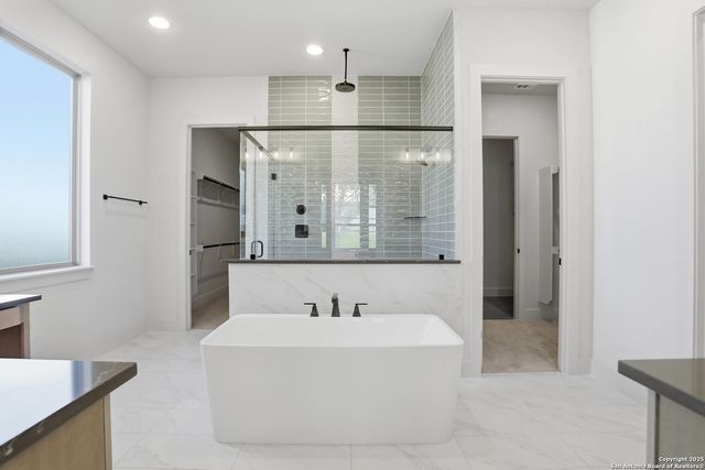 1630 Yardzen Lane, San Antonio, TX 78260