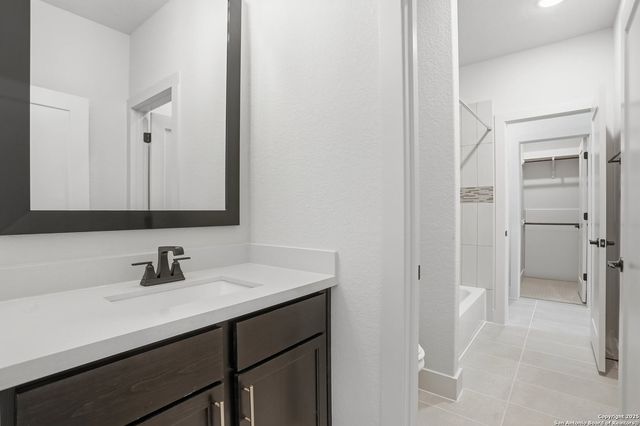 1630 Yardzen Lane, San Antonio, TX 78260