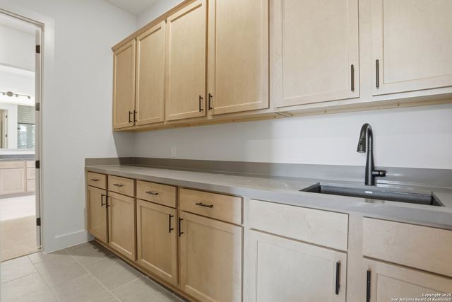 1630 Yardzen Lane, San Antonio, TX 78260