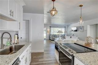 10 S Swinton Cir, Delray Beach, FL 33444