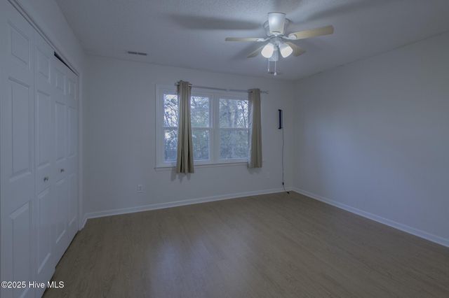 116 Greenford Place, Jacksonville, NC 28540