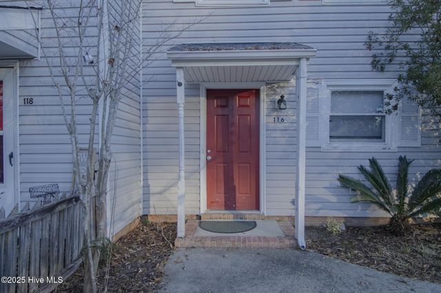 116 Greenford Place, Jacksonville, NC 28540