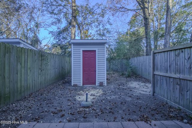 116 Greenford Place, Jacksonville, NC 28540