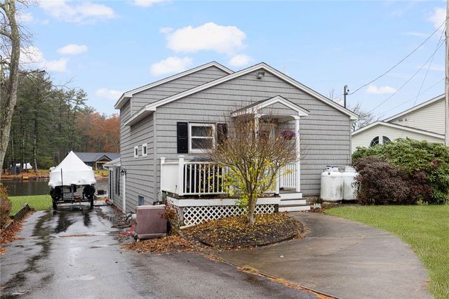 422 Shady Valley Road, Coventry, RI 02816