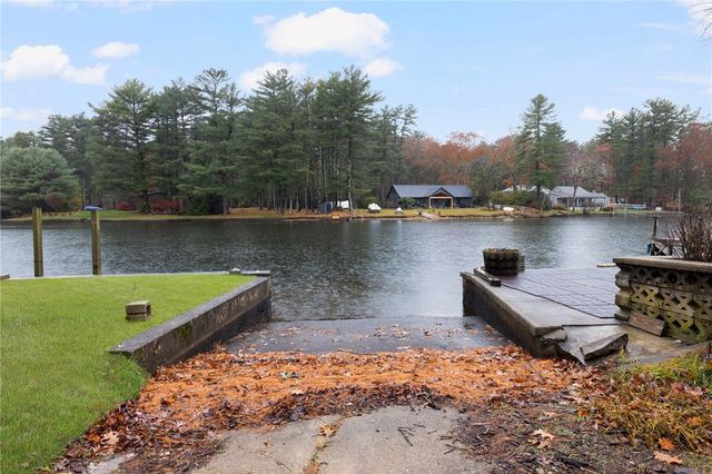 422 Shady Valley Road, Coventry, RI 02816