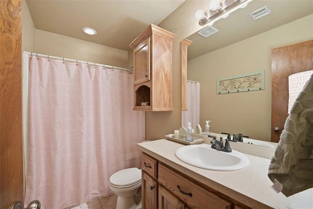 1640 SW 31st Terrace, Moore, OK 73160