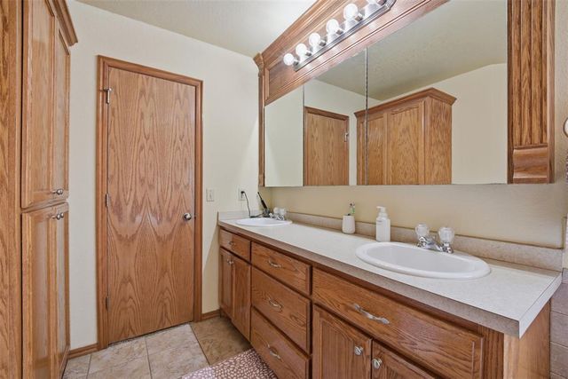 1640 SW 31st Terrace, Moore, OK 73160