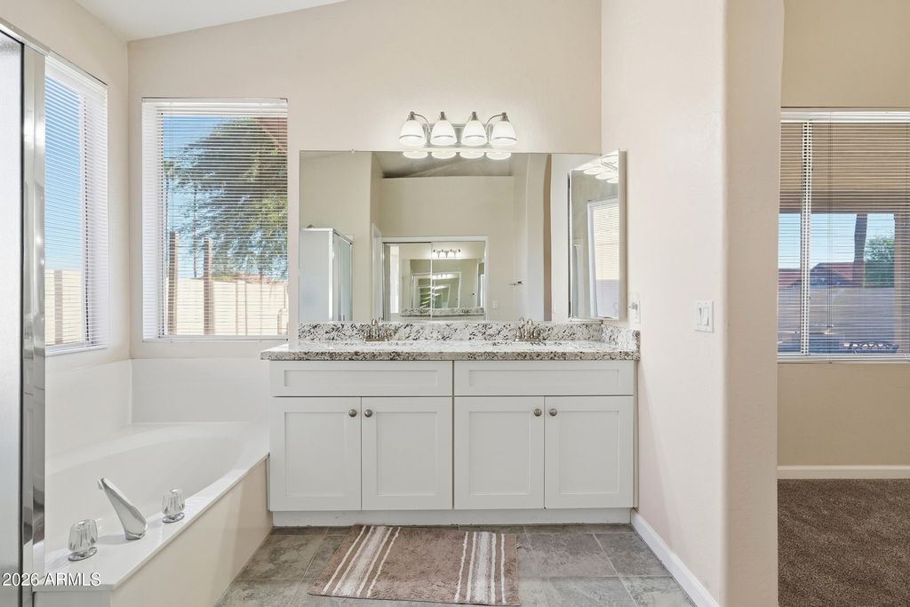 7360 E LAKEVIEW Avenue, Mesa, AZ 85209 — photo 4