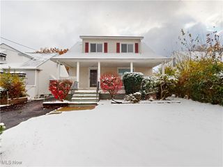 5954 Maplewood Road, Mayfield Heights, OH 44124