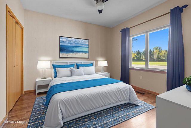 229 Creekside PLACE, Delavan, WI 53115