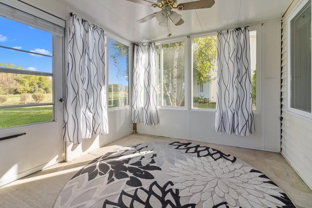 229 Creekside PLACE, Delavan, WI 53115