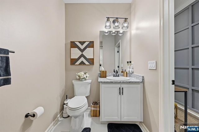 84 Aspen Drive, Cedar Grove, NJ 07009