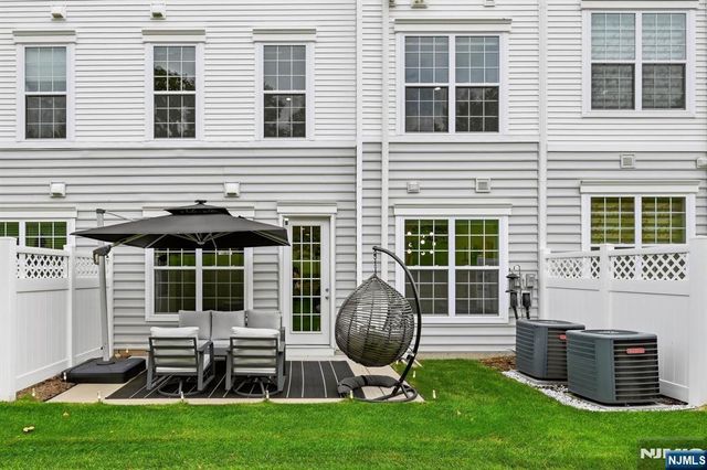 84 Aspen Drive, Cedar Grove, NJ 07009