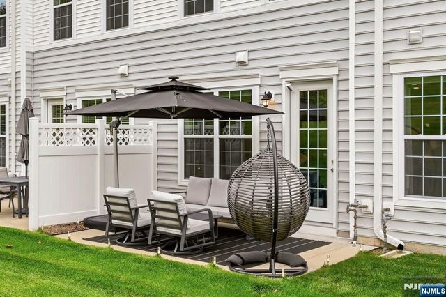 84 Aspen Drive, Cedar Grove, NJ 07009