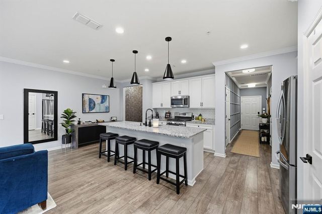 84 Aspen Drive, Cedar Grove, NJ 07009