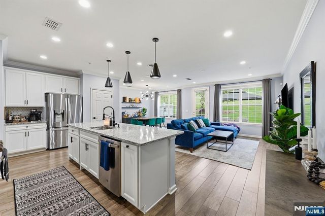 84 Aspen Drive, Cedar Grove, NJ 07009