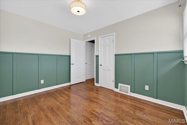 68 Barton Place, St Charles, MO 63301