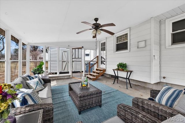 68 Barton Place, St Charles, MO 63301