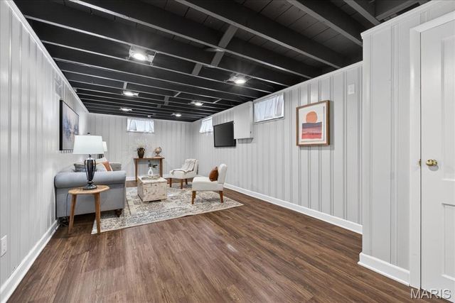 68 Barton Place, St Charles, MO 63301