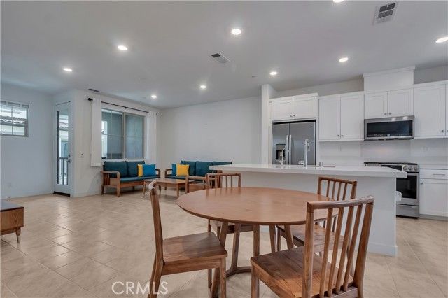 509 Tamarind Way B, West Covina, CA 91791