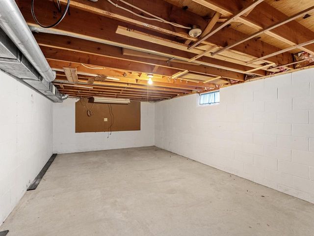 3121 Monroe STREET, Two Rivers, WI 54241