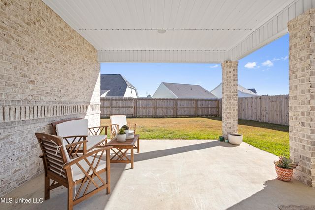 6746 Maurepas Circle, Ocean Springs, MS 39564