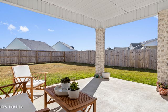 6746 Maurepas Circle, Ocean Springs, MS 39564