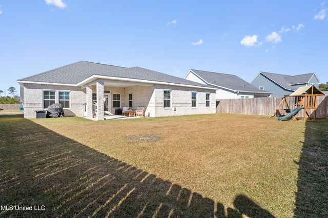 6746 Maurepas Circle, Ocean Springs, MS 39564